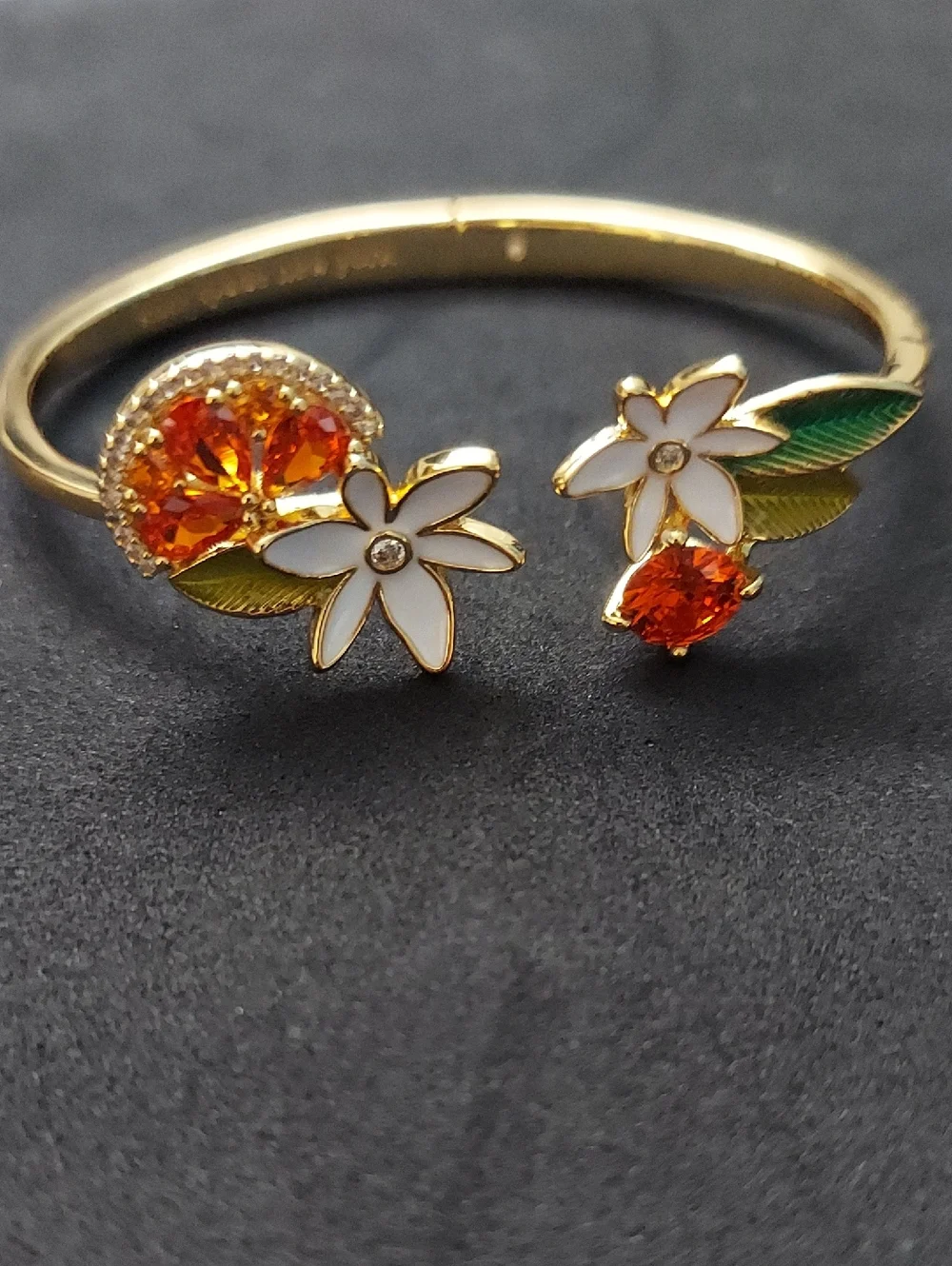 Kate Spade Sweet Citrus Hinge Cuff Bracelet With Enamel Flowers And Gems New - Picture 6 of 6